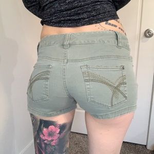 SO green shorts